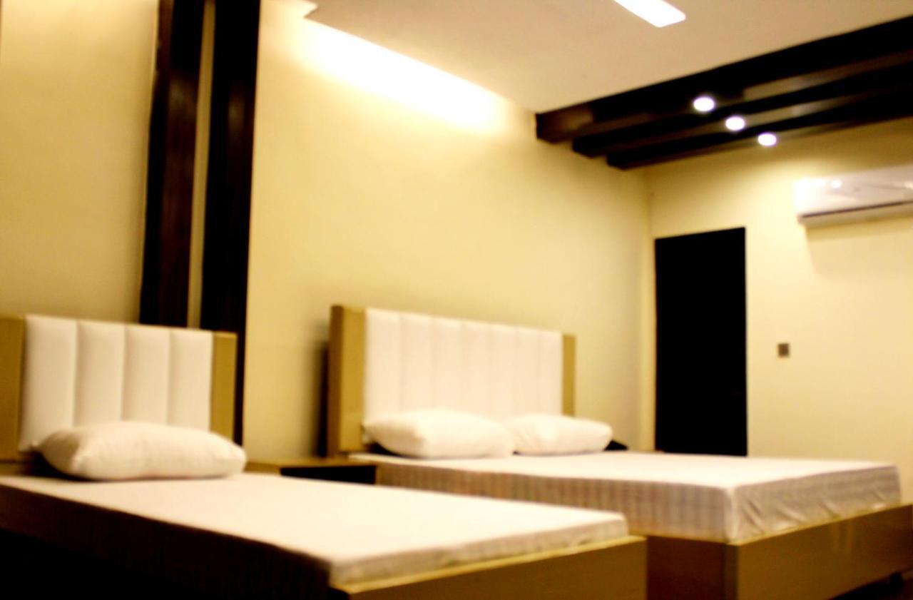 Hotel Visit Inn Executive Lahore Exterior photo
